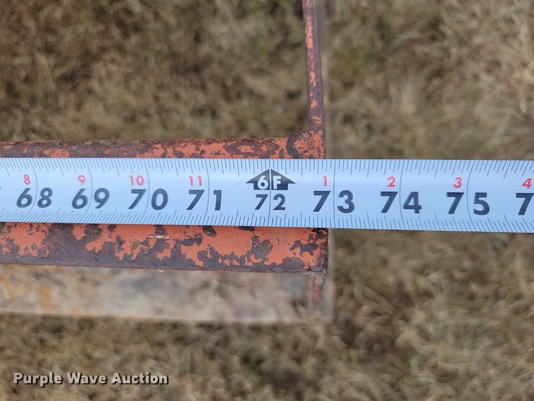 image for item LM9543 Oliver 1650  tractor