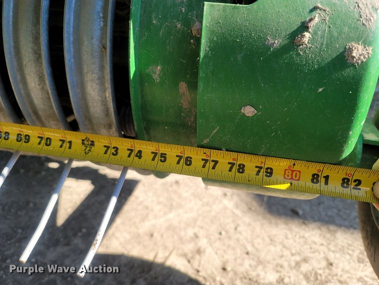 image for item LM9555 2020 Mchale V8950  round baler