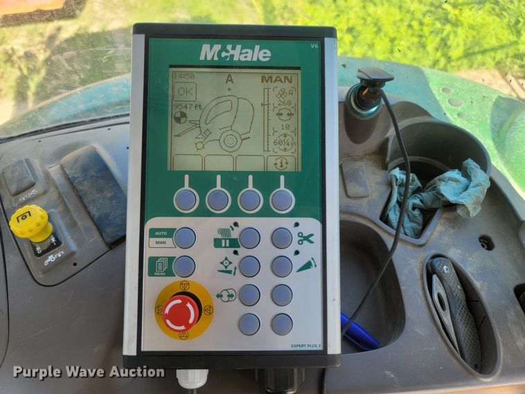 image for item LM9555 2020 Mchale V8950  round baler