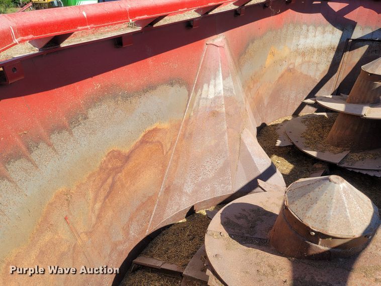 image for item LM9557 2021 Meyer Formula F585  feed mixer