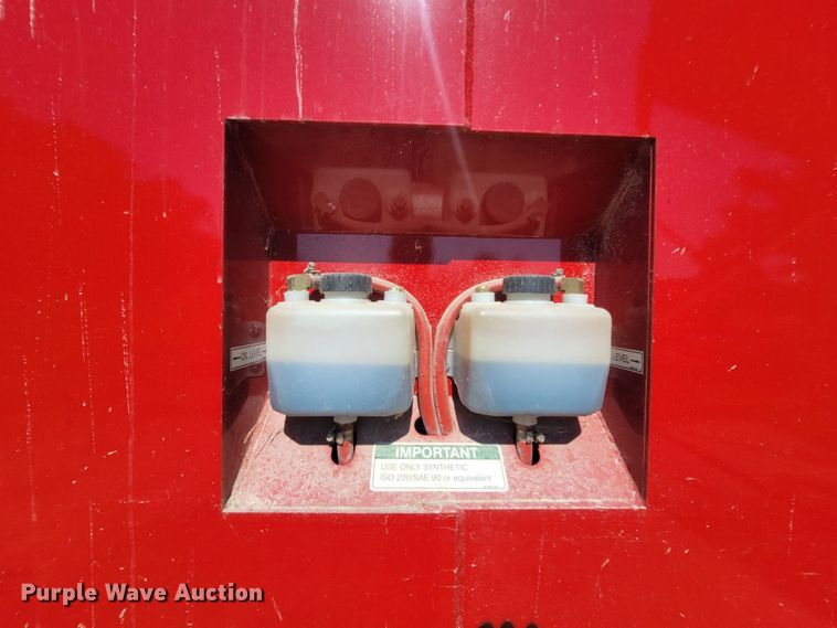 image for item LM9557 2021 Meyer Formula F585  feed mixer