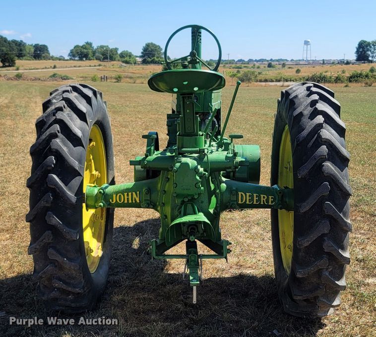image for item LM9571 1939 John Deere A  tractor