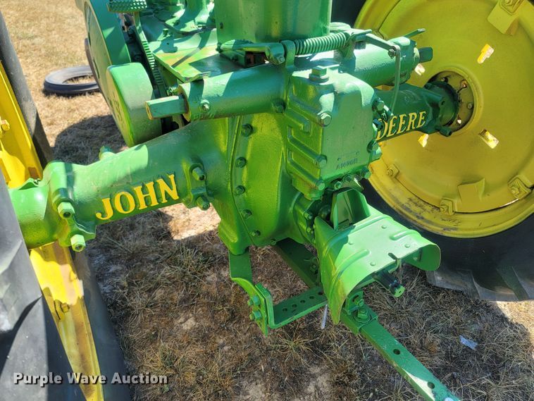 image for item LM9571 1939 John Deere A  tractor