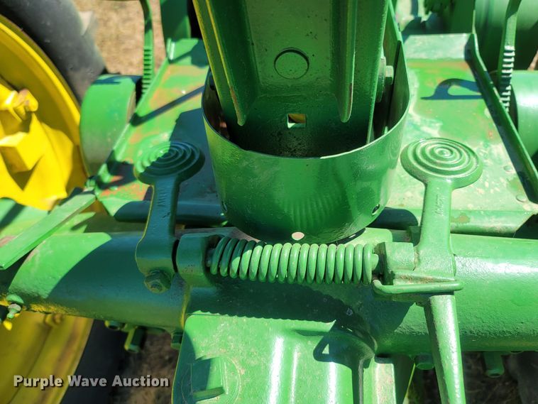 image for item LM9571 1939 John Deere A  tractor