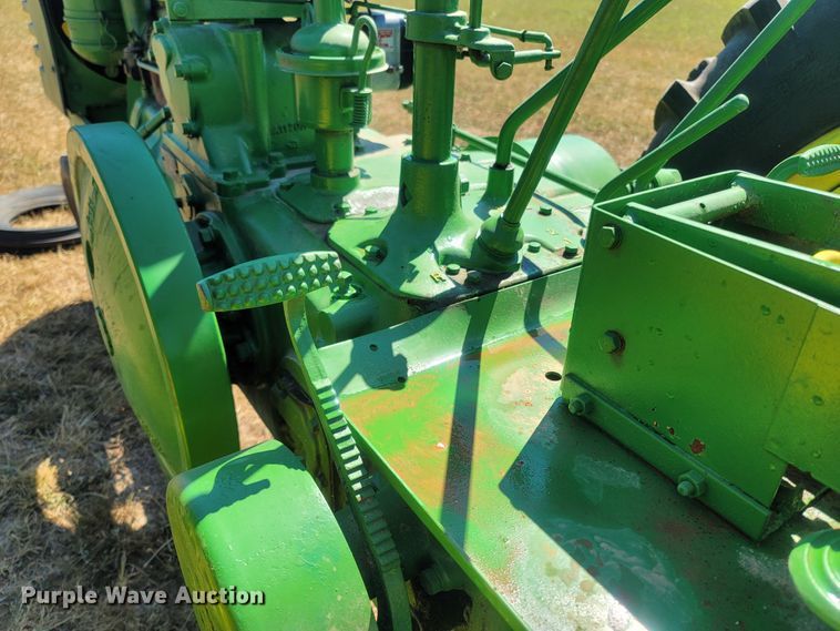 image for item LM9571 1939 John Deere A  tractor