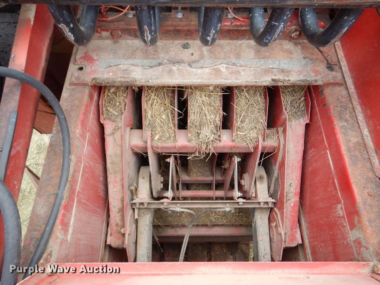 image for item LP9459 2000 Case IH 8575  large square baler