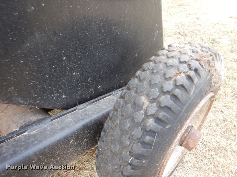 image for item LP9459 2000 Case IH 8575  large square baler