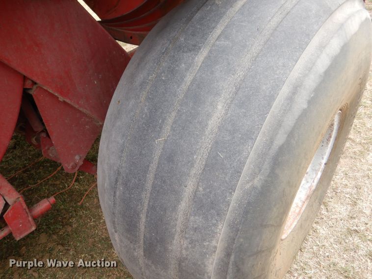 image for item LP9459 2000 Case IH 8575  large square baler