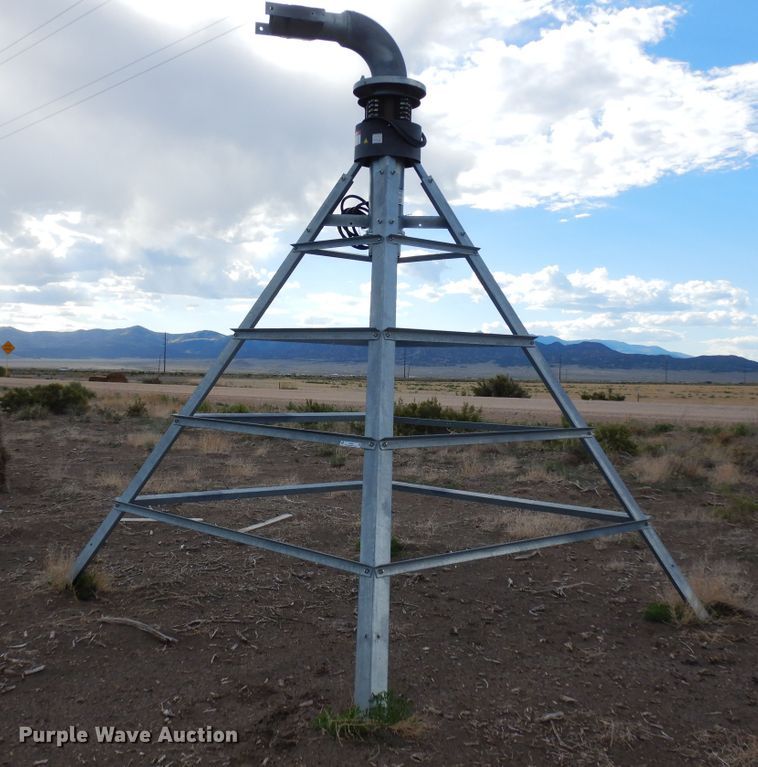 image for item LT9851 Zimmatic  center pivot tower