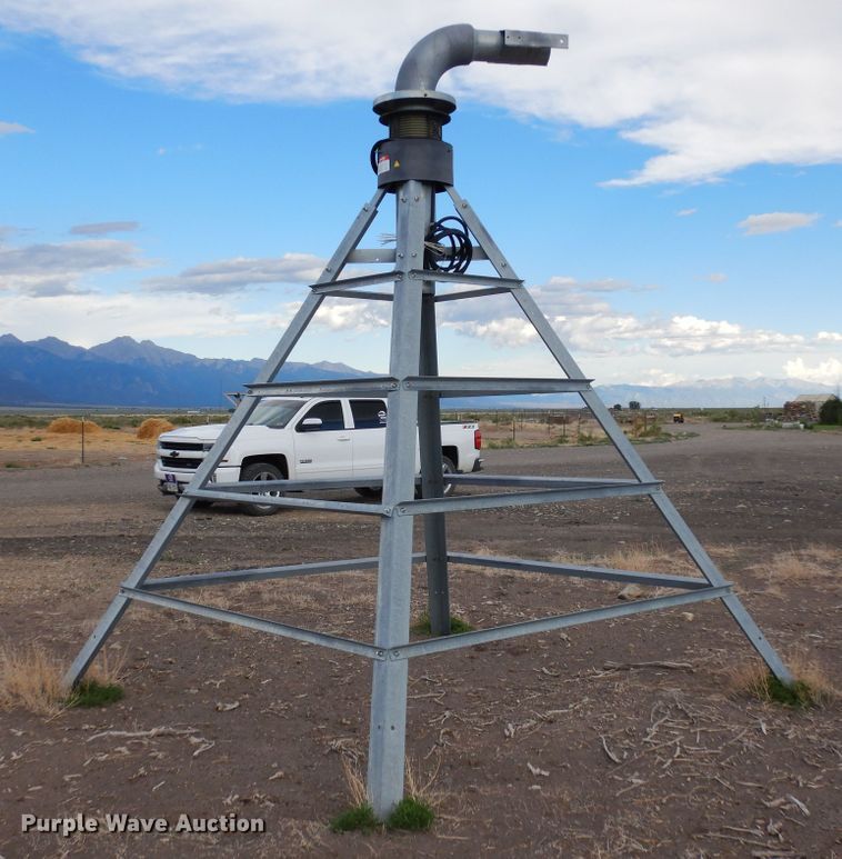 image for item LT9851 Zimmatic  center pivot tower