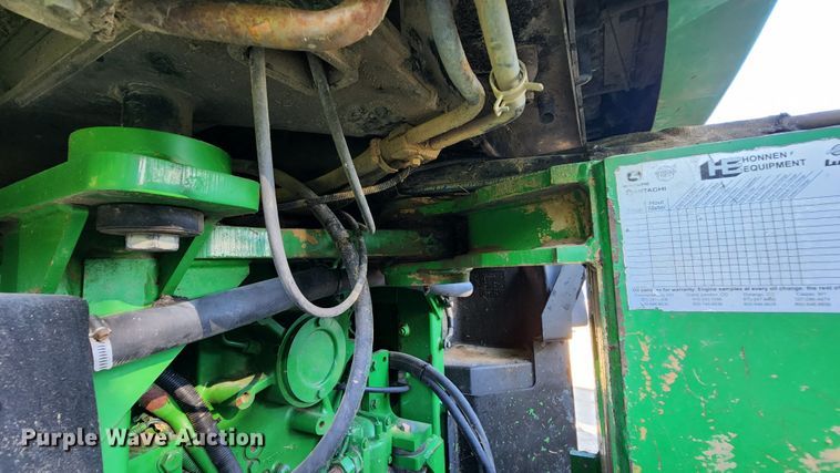 image for item MK9031 2006 John Deere 9520  Scraper Special 4WD tractor