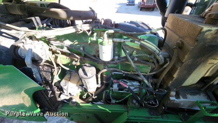 image for item MK9031 2006 John Deere 9520  Scraper Special 4WD tractor