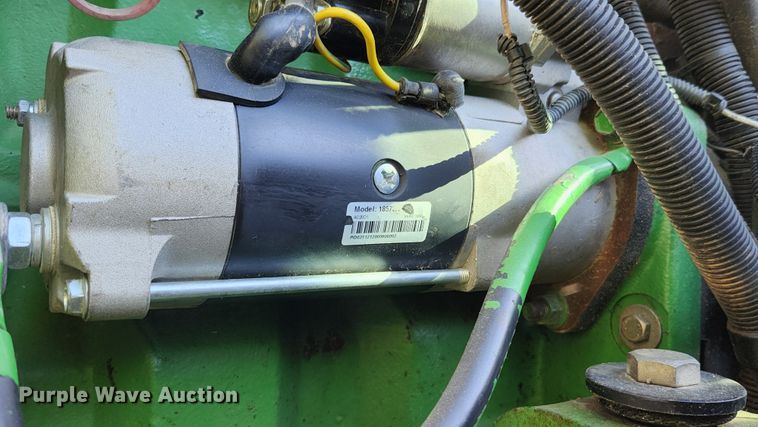 image for item MK9031 2006 John Deere 9520  Scraper Special 4WD tractor