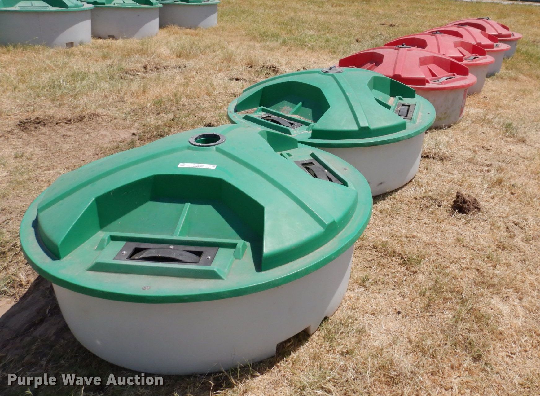 (6) liquid feed tanks in Millsap, TX Item KV9988 sold Purple Wave