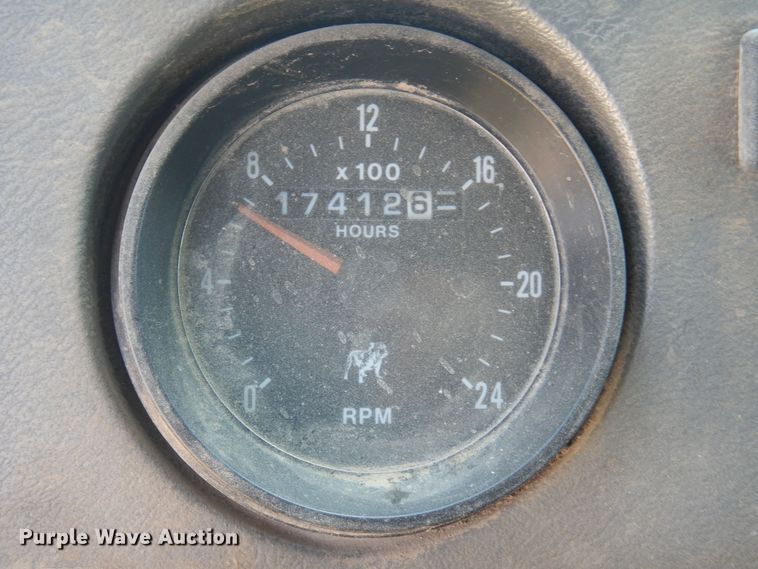 image for item DB7987 2001 Mack RD688S  truck cab and chassis