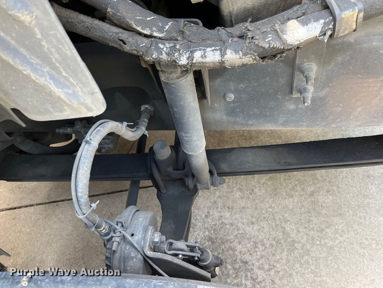 image for item DF5010 2007 Mack CXN 612  semi truck