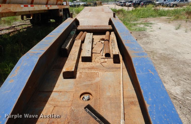 image for item DJ0819 2001 Atoka  oilfield trailer