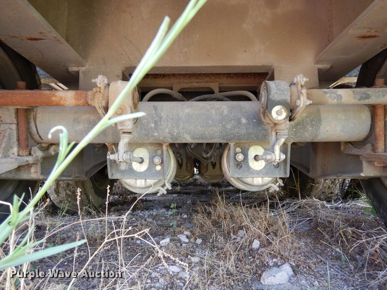 image for item DJ0819 2001 Atoka  oilfield trailer