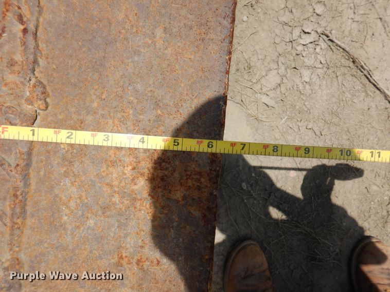 image for item DJ0819 2001 Atoka  oilfield trailer