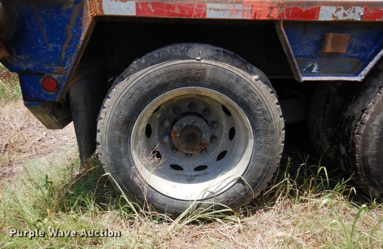 image for item DJ0819 2001 Atoka  oilfield trailer