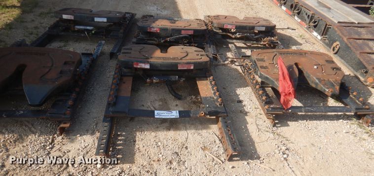 image for item DJ3859 (6) fifth wheel plates