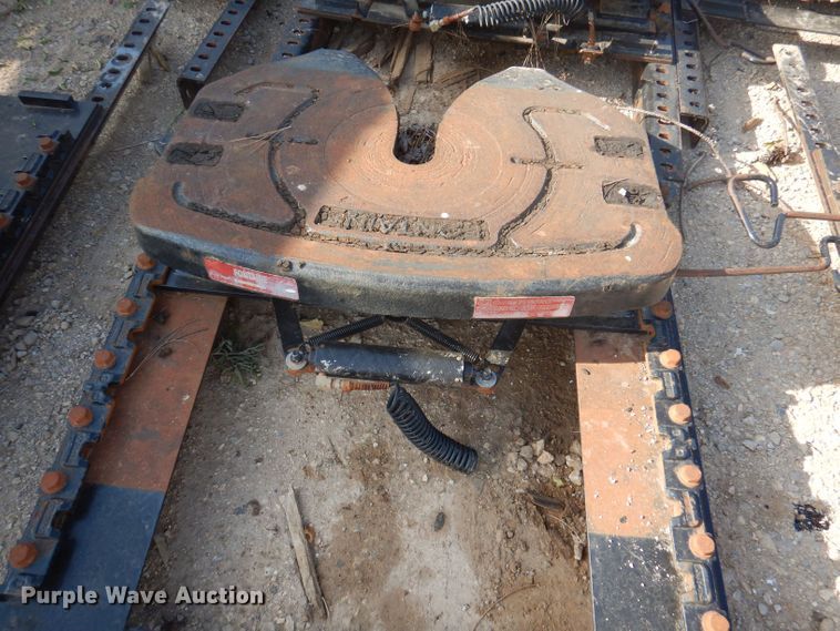 image for item DJ3859 (6) fifth wheel plates