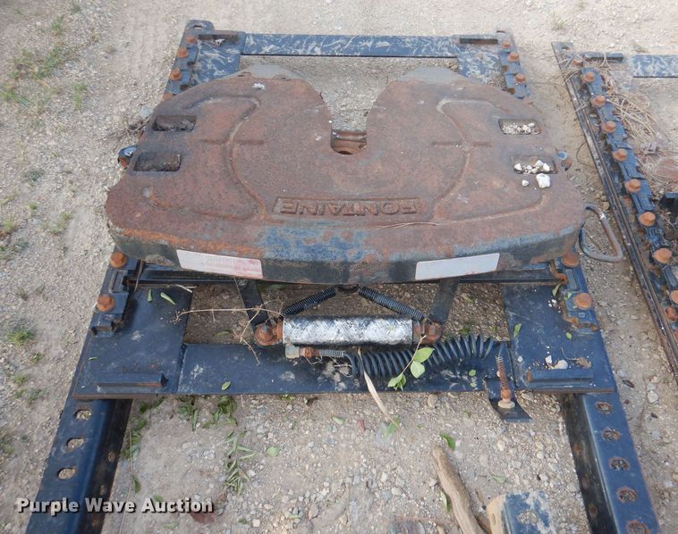 image for item DJ3859 (6) fifth wheel plates