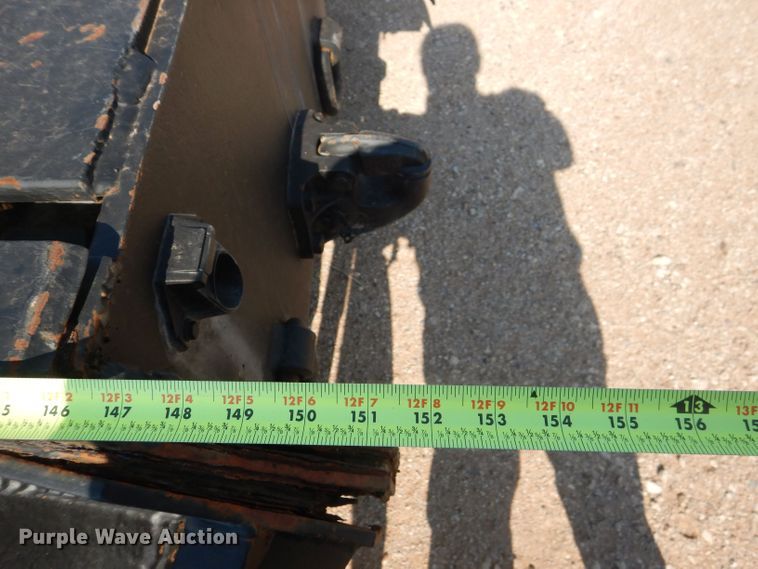 image for item DJ8969 2001 Mack CL713  semi truck