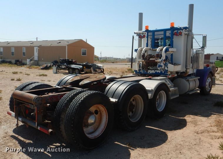 image for item DJ8972 1995 Kenworth W900B  semi truck