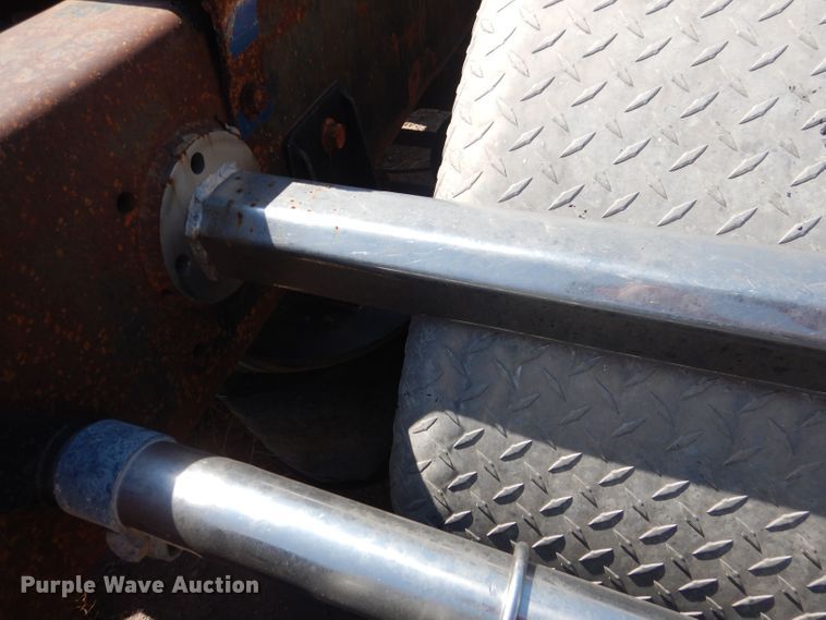 image for item DJ8972 1995 Kenworth W900B  semi truck