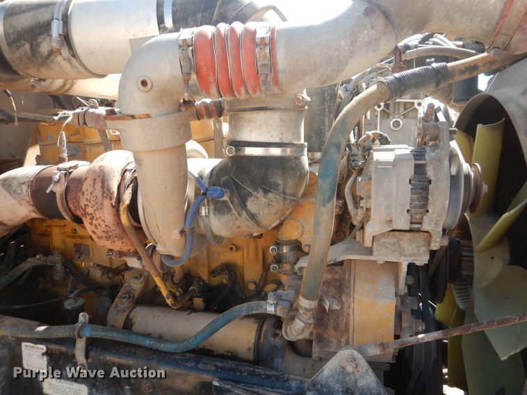 image for item DJ8972 1995 Kenworth W900B  semi truck