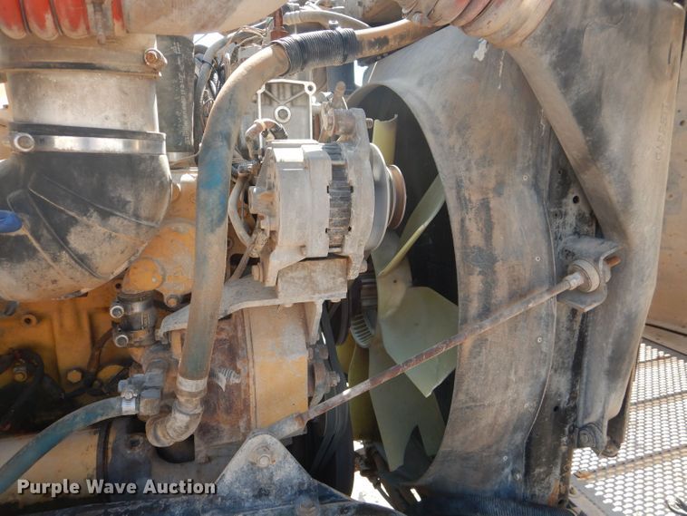 image for item DJ8972 1995 Kenworth W900B  semi truck