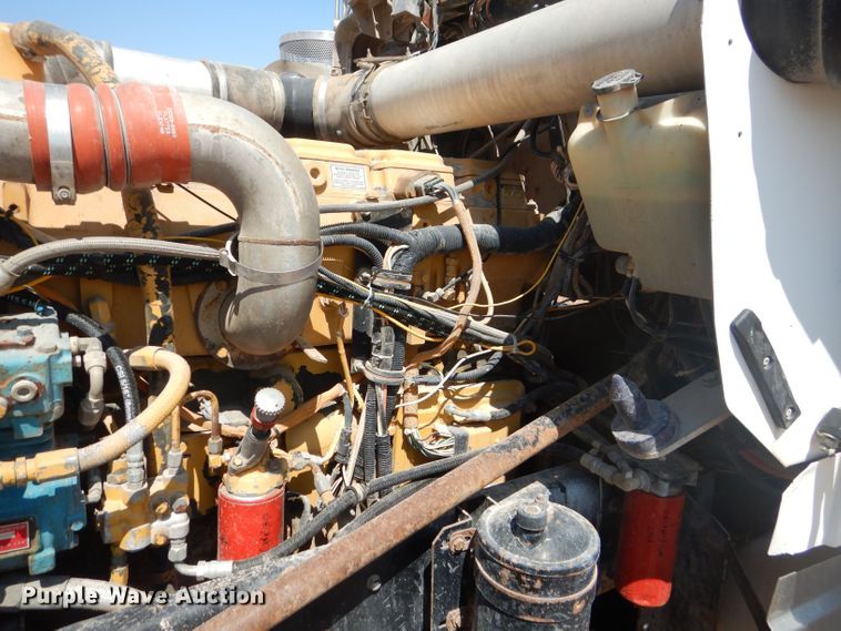 image for item DJ8972 1995 Kenworth W900B  semi truck