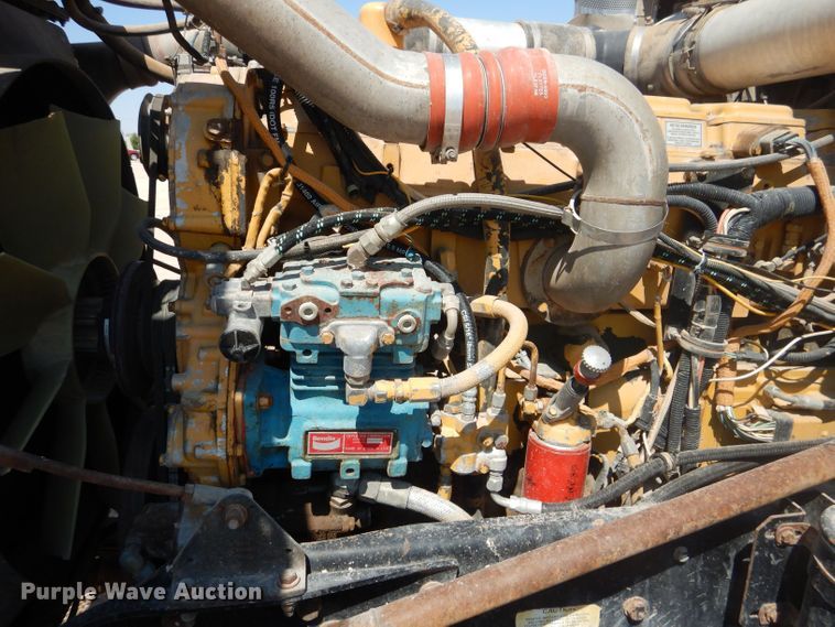 image for item DJ8972 1995 Kenworth W900B  semi truck