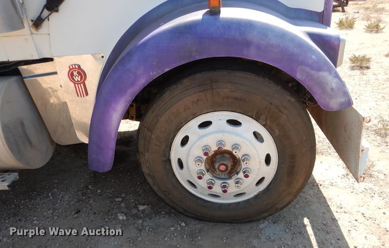 image for item DJ8972 1995 Kenworth W900B  semi truck