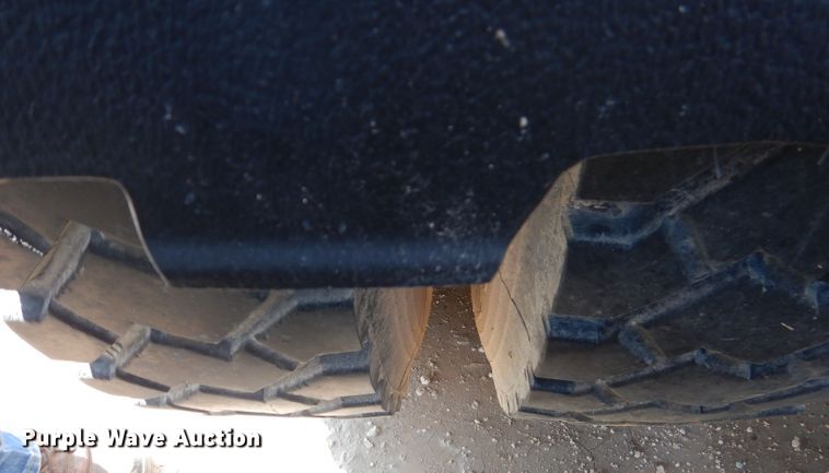 image for item DJ8972 1995 Kenworth W900B  semi truck