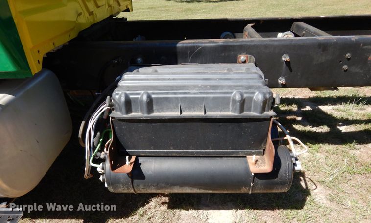 image for item DK0365 2012 International DuraStar 4300  truck cab and chassis