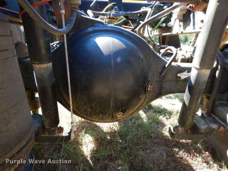 image for item DK0365 2012 International DuraStar 4300  truck cab and chassis