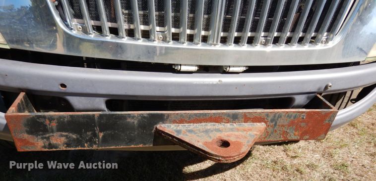 image for item DK0365 2012 International DuraStar 4300  truck cab and chassis