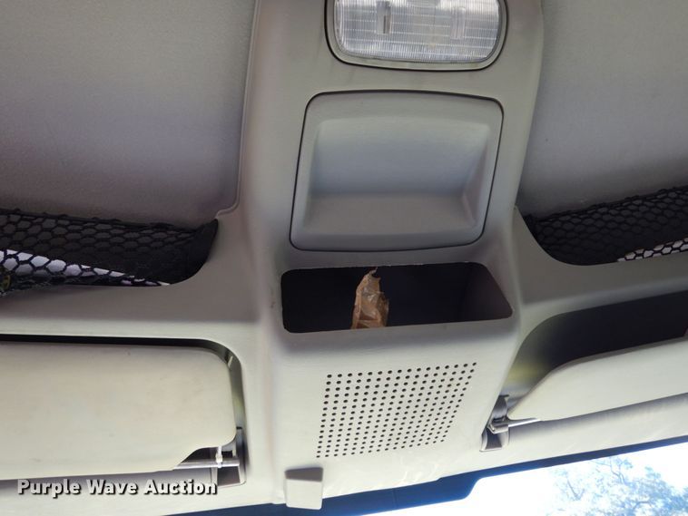 image for item DK0365 2012 International DuraStar 4300  truck cab and chassis