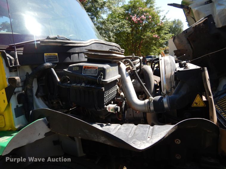 image for item DK0365 2012 International DuraStar 4300  truck cab and chassis