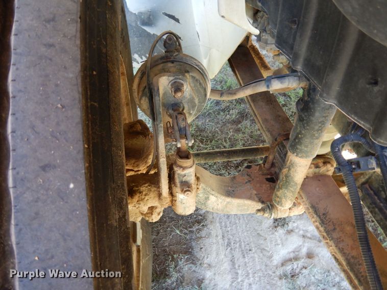 image for item DK0365 2012 International DuraStar 4300  truck cab and chassis