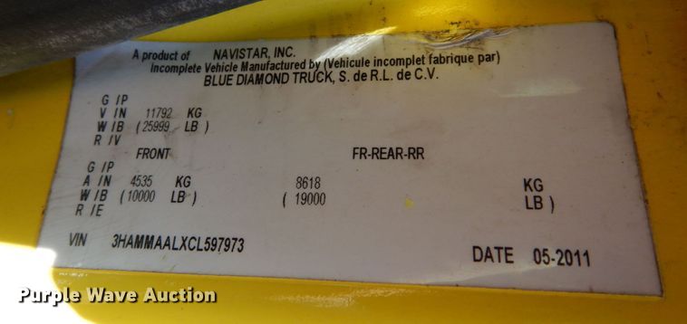 image for item DK0365 2012 International DuraStar 4300  truck cab and chassis