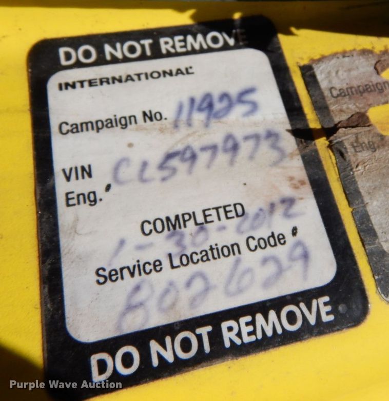 image for item DK0365 2012 International DuraStar 4300  truck cab and chassis