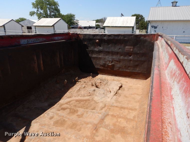 image for item DK0382 1996 Mack CH613  dump truck