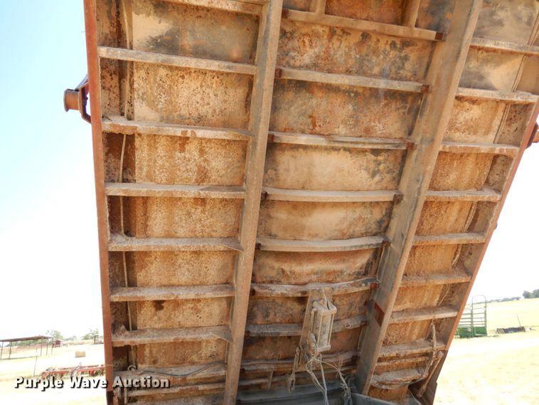 image for item DK0382 1996 Mack CH613  dump truck