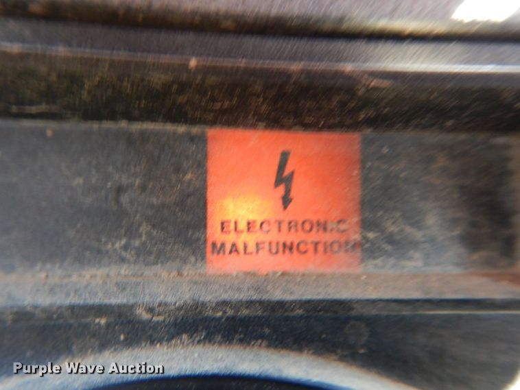 image for item DK0382 1996 Mack CH613  dump truck