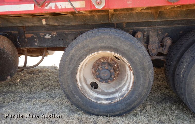 image for item DK0382 1996 Mack CH613  dump truck