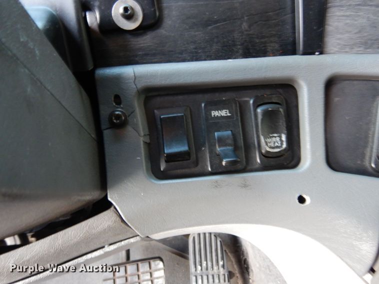 image for item DK0388 2006 Freightliner Columbia  semi truck