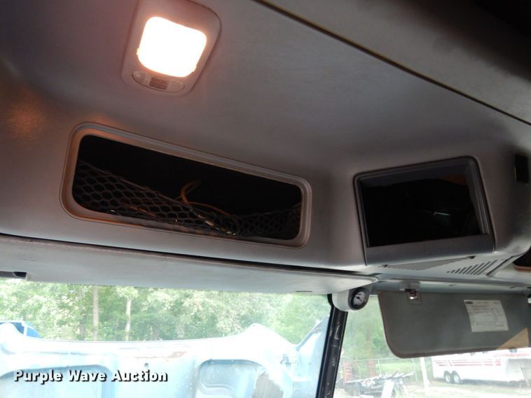 image for item DK0388 2006 Freightliner Columbia  semi truck